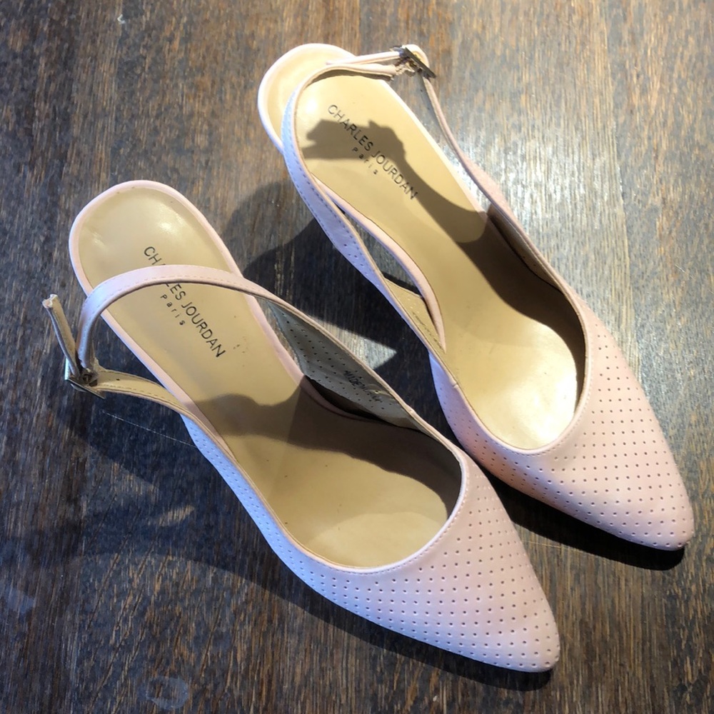 ✨Last chance -donating this week✨ 3/$30 | Pink Slingback Pumps | Charles Jourdan